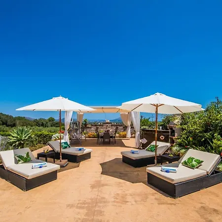Ideal Mallorca - Els Moyans Muro